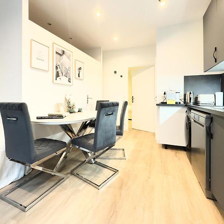 Penbed - Montparnasse 1 - 3 Pieces Apartment Paris Bagian luar foto